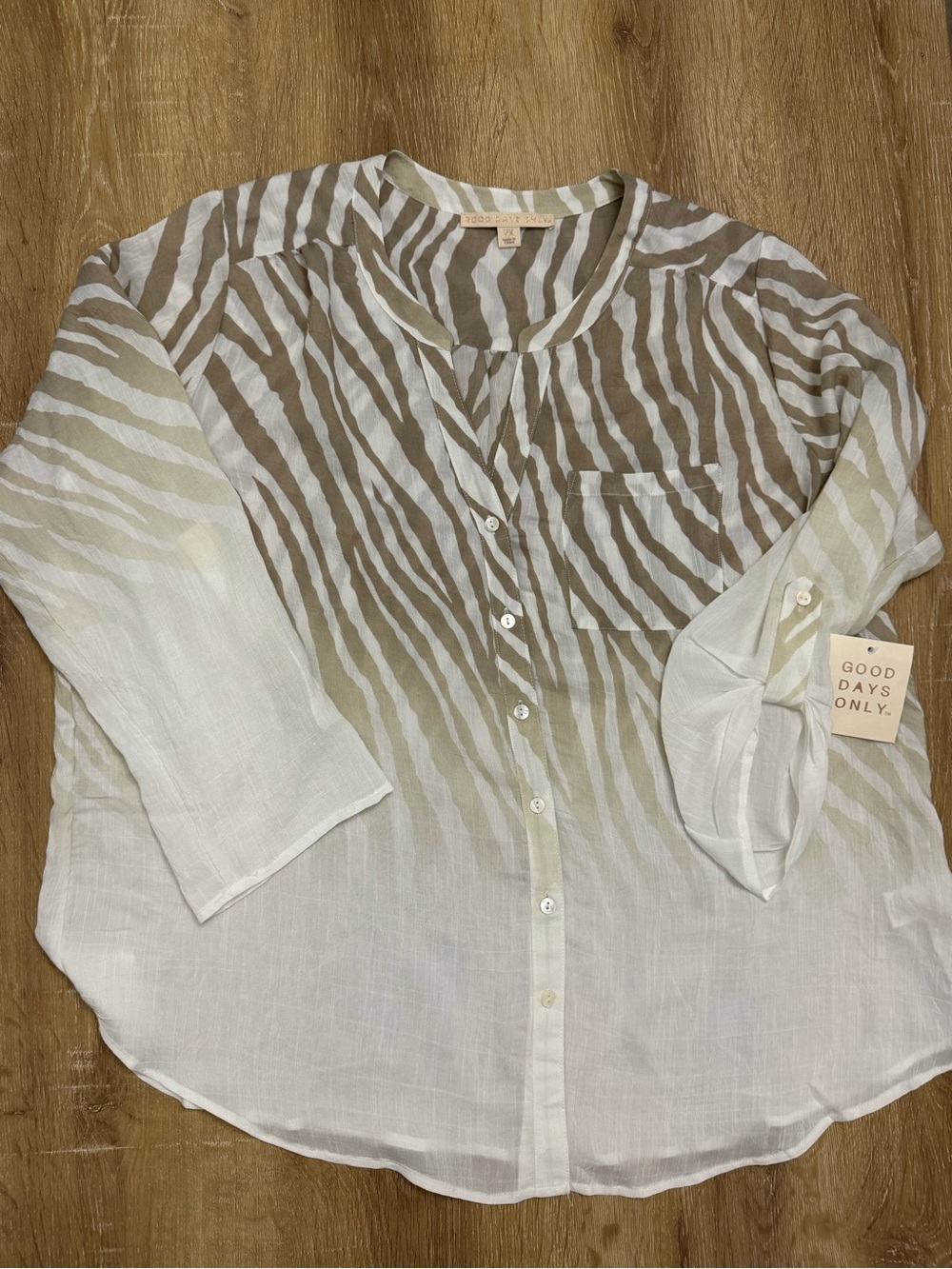 Women’s White & Taupe Zebra-Print Button Front Blouse